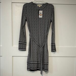 Michael Kors Black and White Patterned Long Sleeve Dress